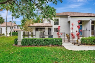 380 Prestwick Cir Unit 1, Palm Beach Gardens, FL 33418