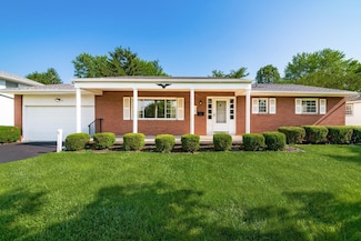 738 Stinson Dr, Columbus, OH 43214