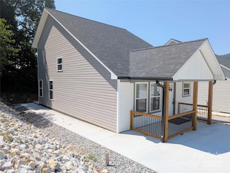 622 Miller Ave, Marion, NC 28752