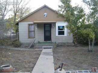 2018 E 10th St, Pueblo, CO 81001