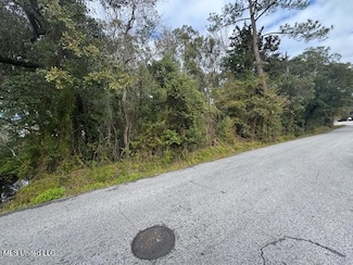 0 Gregory St, Moss Point, MS 39563