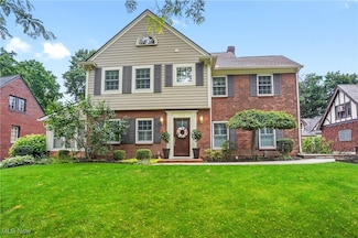 709 Palisades Dr, Akron, OH 44303