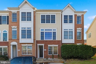 42643 Homefront Terrace, Chantilly, VA 20152