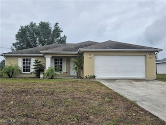 2615 58th St W, Lehigh Acres, FL 33971