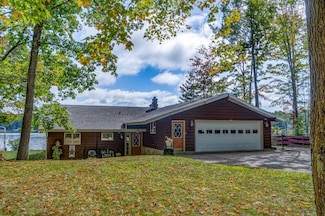 N9717 Crystal Lake Rd, Pickerel, WI 54465
