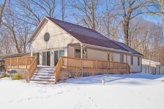 61373 Timberlane Dr, Jones, MI 49061