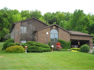 4340 Lower Mountain Rd, Lockport, NY 14094