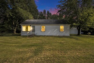 6555 W 24th St, Fremont, MI 49412
