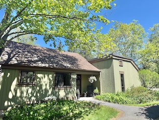 740 Heritage Village Unit B, Southbury, CT 06488