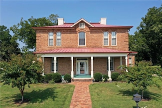 318 Camden Rd, Wadesboro, NC 28170