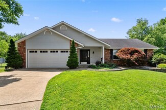 5 Carrington Ct, Saint Peters, MO 63376