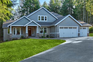 915 7th Court Fi, Fox Island, WA 98333