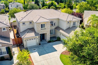 9639 N Willey Ct, Fresno, CA 93720