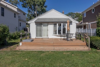 5188 Deep Point Dr, Portage, MI 49002