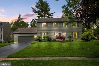 125 Somers Ct S, Moorestown, NJ 08057