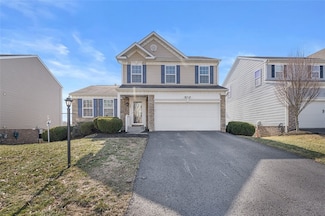 102 Oakwood Ln, Imperial, PA 15126
