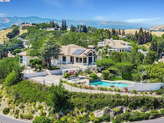 530 Oakshire Place, Alamo, CA 94507