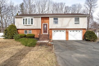 28 Tannery Rd, Westfield, MA 01085