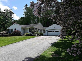 6 Bellevue Ave, Claremont, NH 03743