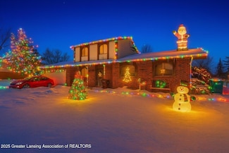 4400 Chadburne Dr, Lansing, MI 48911