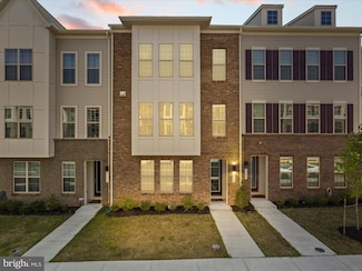 1629 Field Sparrow Terrace NE, Leesburg, VA 20176