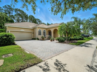 461 Luna Bella Ln, New Smyrna Beach, FL 32168
