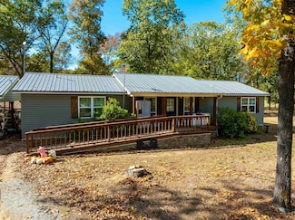 2370 Thida Rd, Bradford, AR 72020