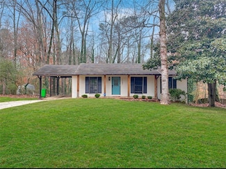 5282 Maple Valley Rd SW, Mableton, GA 30126