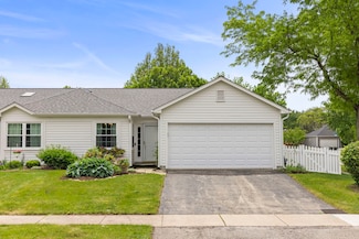 1802 77th St, Naperville, IL 60565
