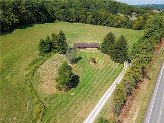 15713 State Route 16, Conesville, OH 43811