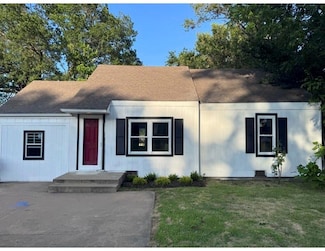1460 S Maple Ave, Bartlesville, OK 74003