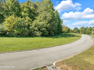 711 Wood Duck Dr, Vonore, TN 37885