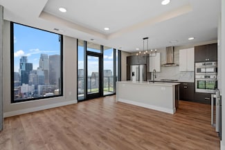 360 N 5th St Unit 3218, Minneapolis, MN 55401