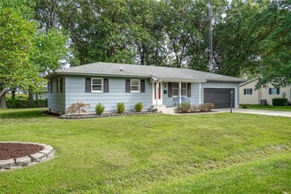 6 Taggert Dr, Carlinville, IL 62626