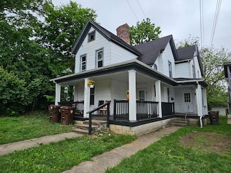 206 S Maple St, Winchester, KY 40391