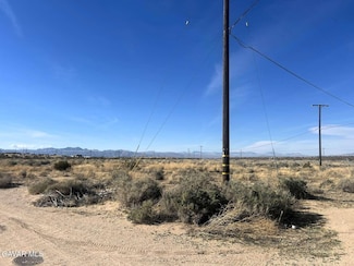 11120 Hooker Dr, California City, CA 93505