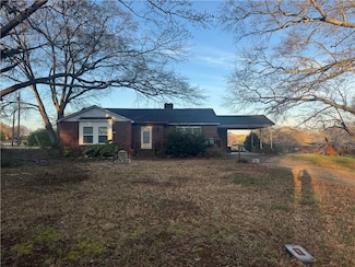 1010 Bern Cir, Anderson, SC 29626