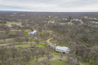 17215 Deacon Ln, Cottonwood, CA 96022