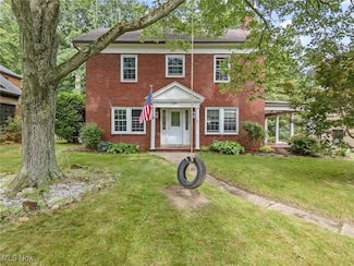 241 N College St, Newcomerstown, OH 43832