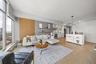 575 6th Ave Unit 804, San Diego, CA 92101