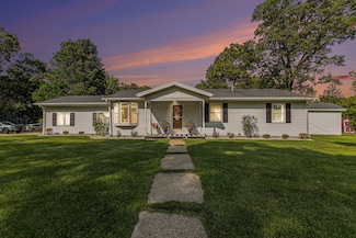 2201 Moulton Ave, Muskegon, MI 49445