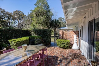1920 NW 12th Rd, Gainesville, FL 32605