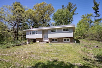 1680 Cree Dr, Arkdale, WI 54613