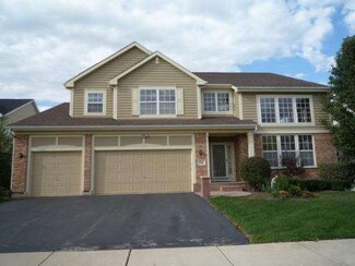 568 Crooked Stick Ct, Vernon Hills, IL 60061