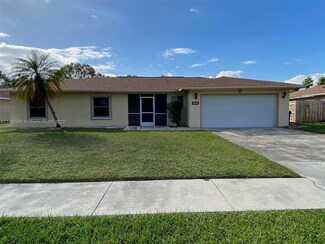 366 Melody Ct, Fort Myers, FL 33916