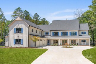 1033 Brandon Rd, Clover, SC 29710