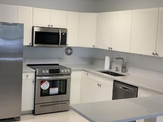 124 Stratford I, West Palm Beach, FL 33417