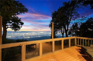 24251 Great View Dr, Crestline, CA 92325