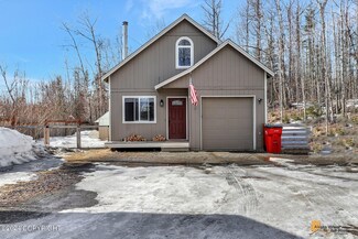 2300 N Green Forest Dr, Palmer, AK 99645