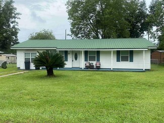 181 SW Hudson St, Madison, FL 32340